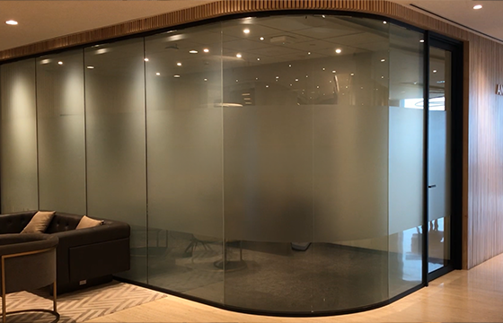 Light grey switchable glass in clear mode letting in natural light - Royal Tint